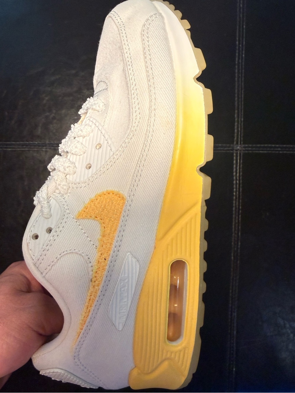 2023 Nike Wmns Air Max 90 SE 'Citron Daisy' Women’s Size 8 - Picture 5 of 9